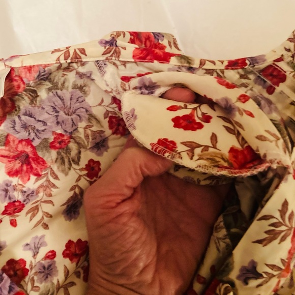 Vintage Laura Ashley Blouse - Picture 5 of 13